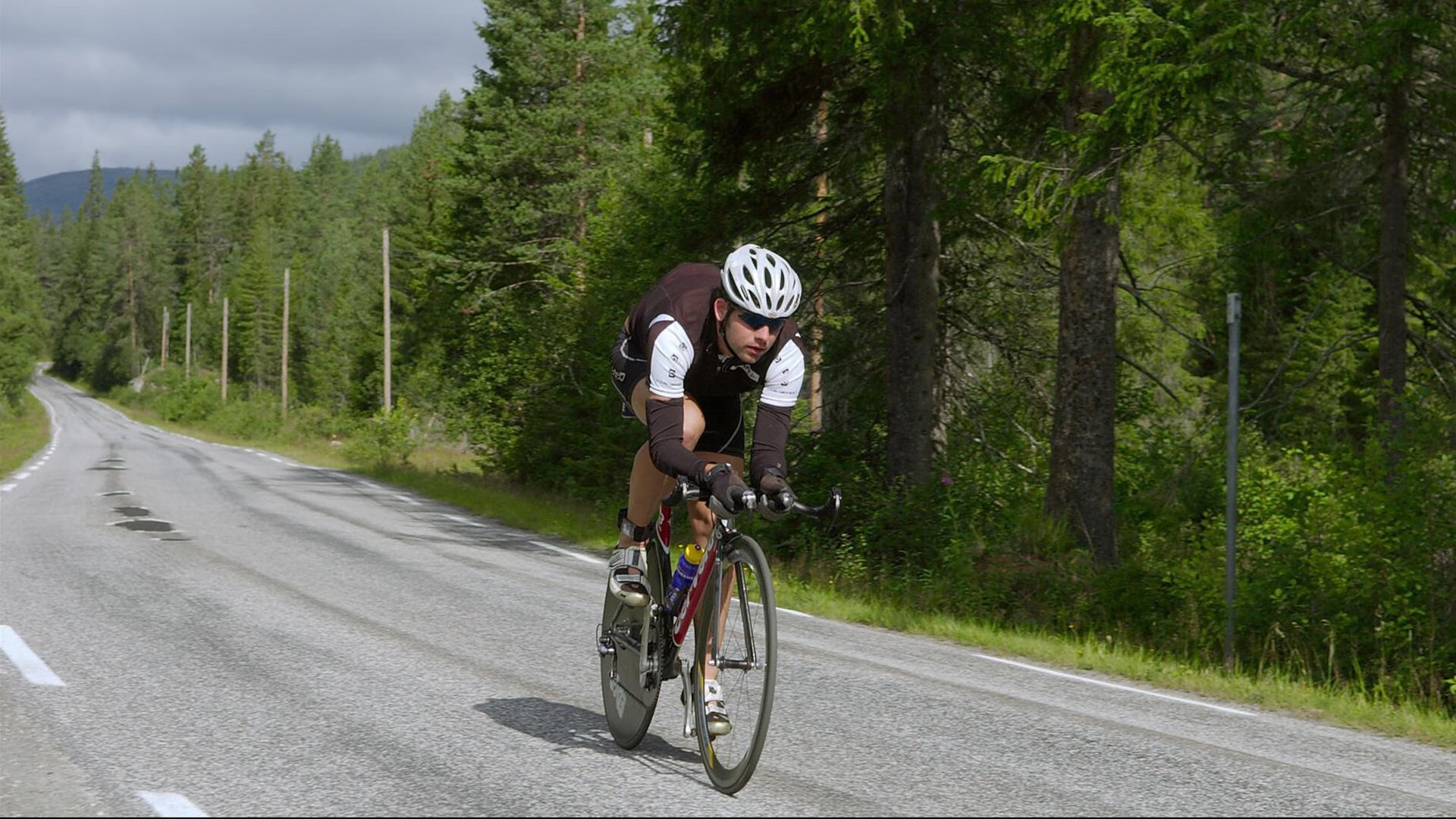 欧联杯惊喜频现，黑马一路高歌挺进八强，欧联杯联赛